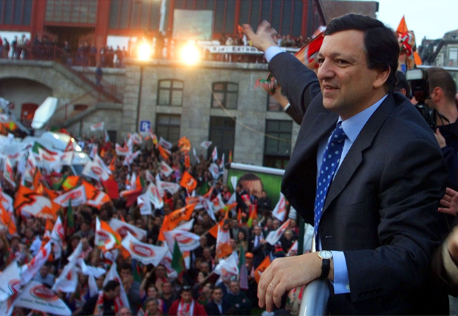 OPPOSITION LEADER DURAO BARROSO CAMPAIGNS IN NORTHERN PORTUGAL.