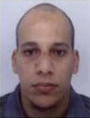 Gunmen kill 12 at French magazine Charlie Hebdo