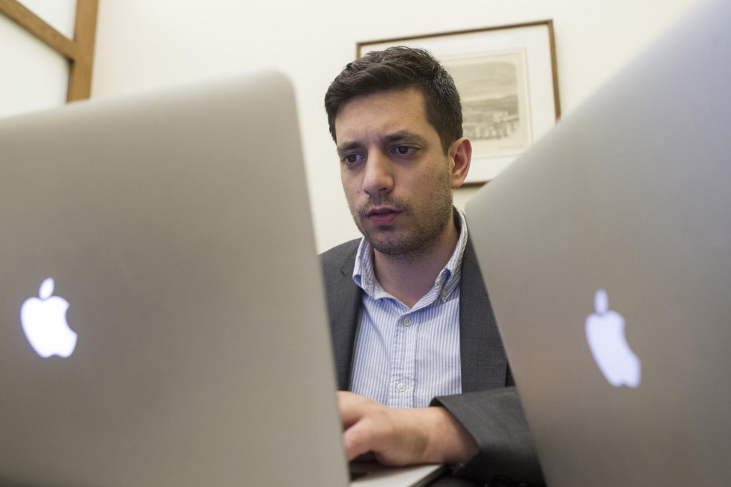 f8a8f4c5-fdc3-4f5b-8b58-507af1275380