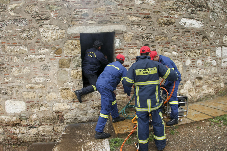 ΘΕΣΣΑΛΟΝΙΚΗ ΚΑΤΑΙΓΙΔΑ