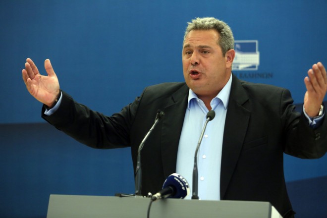 Ο πρόεδρος των ΑΝΕΛ Πάνος Καμμένος κάνει δηλώσεις προς τους δημοσιογράφους μετά την ολοκλήρωση της συνεδρίασης της ΚΟ του κόμματος στη Βουλή, Τετάρτη 20 Ιουνίου 2018. ΑΠΕ-ΜΠΕ/ΑΠΕ-ΜΠΕ/Αλέξανδρος Μπελτές