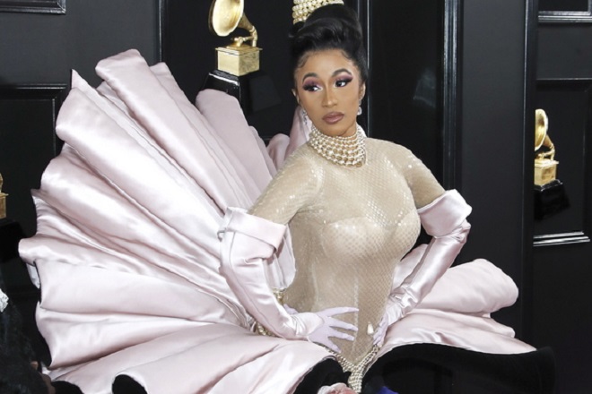 epa07361027 US rapper Cardi B arrives for the 61st annual Grammy Awards ceremony at the Staples Center in Los Angeles, California, USA, 10 February 2019.  EPA/NINA PROMMER