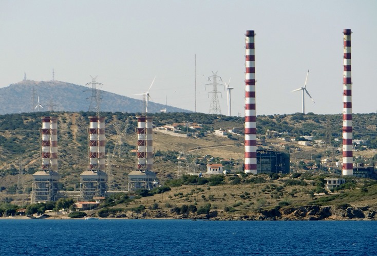 ΕΒΙΚΕΝ: Δεν αρκούν οι μειώσεις των τιμολογίων της ΔΕΗ