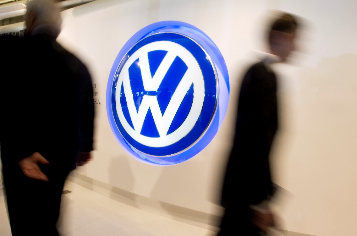 VW: Να μπλοκάρουν επενδύσεις στις ΗΠΑ απειλούν οι εργαζόμενοι