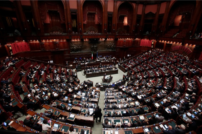 Κοινοβουλευτική ομάδα σχηματίζουν οι «αντάρτες» της ιταλική κεντροδεξιάς