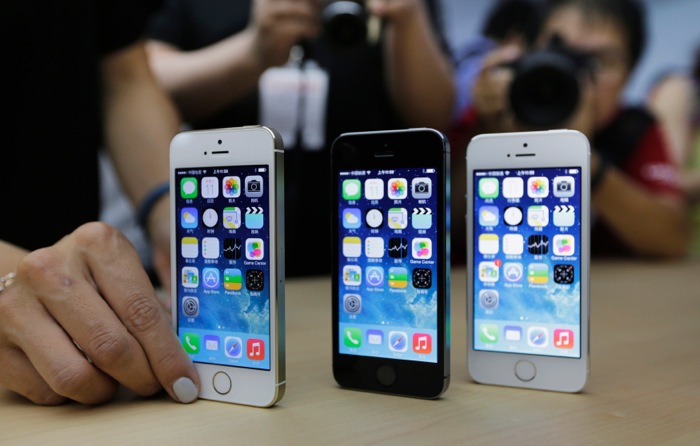 «Κατώτερες των προσδοκιών οι πωλήσεις της Apple»