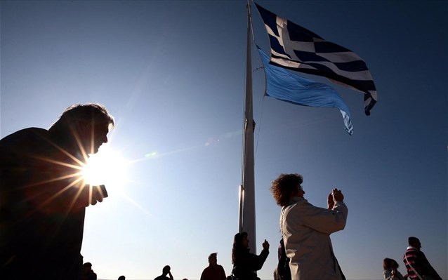 Τρία εκατ. τουρίστες στην Ελλάδα μόνο τον Σεπτέμβριο