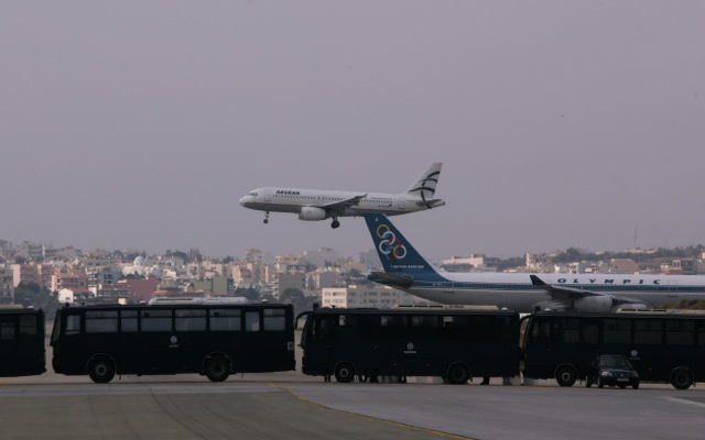 Ολοκληρώθηκε η εξαγορά της Olympic Air από την Aegean