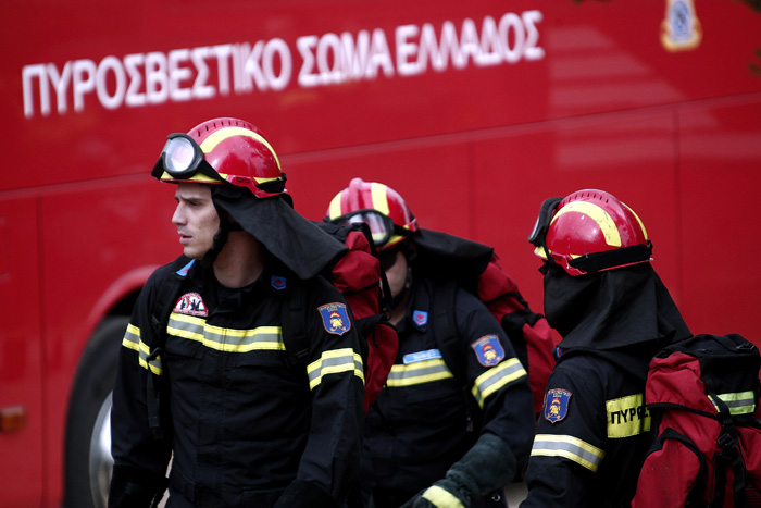 Μια ακόμη φωτιά σε σπίτι χωρίς ρεύμα στη Θεσσαλονίκη