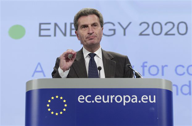 Στην Αθήνα ο Ευρωπαίος επίτροπος για θέματα ενέργειας Γκίντερ Ετινγκερ
