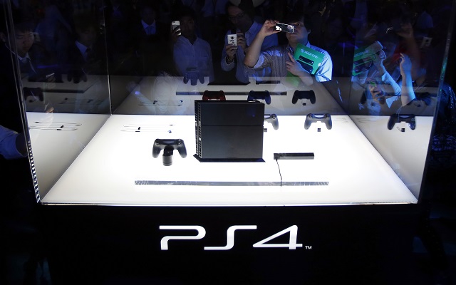 Η Sony πούλησε περισσότερα από δέκα εκατ. Playstation 4