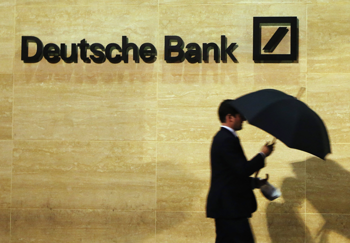 Απολύσεων συνέχεια στη Deutsche Bank – «Μαχαίρι» και στα μπόνους