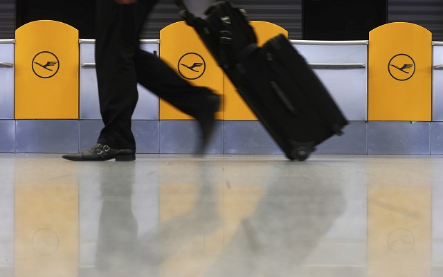 Lufthansa: Ακυρώνει 600 πτήσεις αύριο