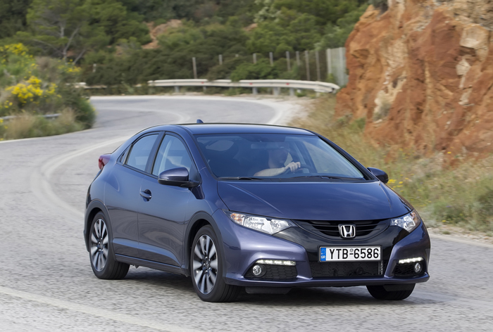 Honda Civic MY14: Ανανεωμένο και αναβαθμισμένο