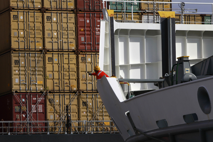 Απλοποιούνται οι εξαγωγές προς τα ναυπηγεία της Νότιας Κορέας