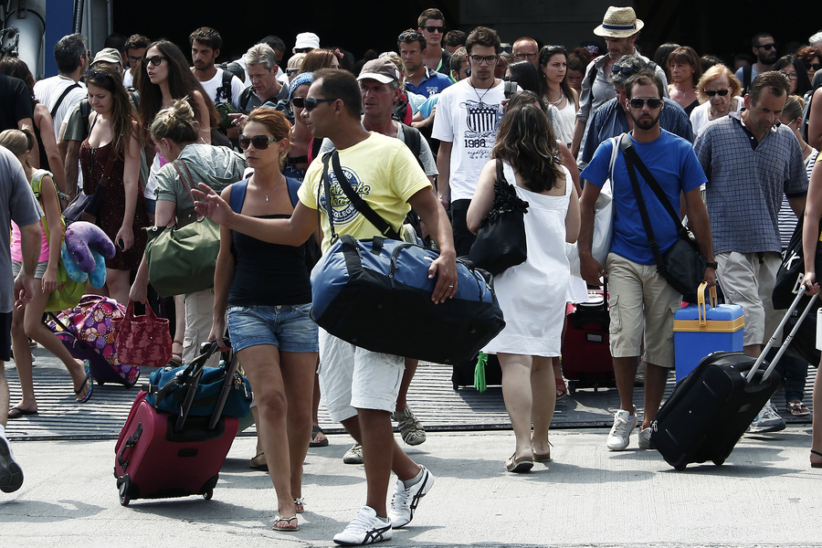 Ψήφος εμπιστοσύνης από τους Άγγλους τουρίστες στην Ελλάδα