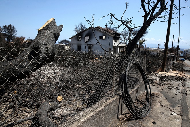 Πάνω από 36 εκατ. ευρώ οι αποζημιώσεις για τις καταστροφικές πυρκαγιές στην Αττική