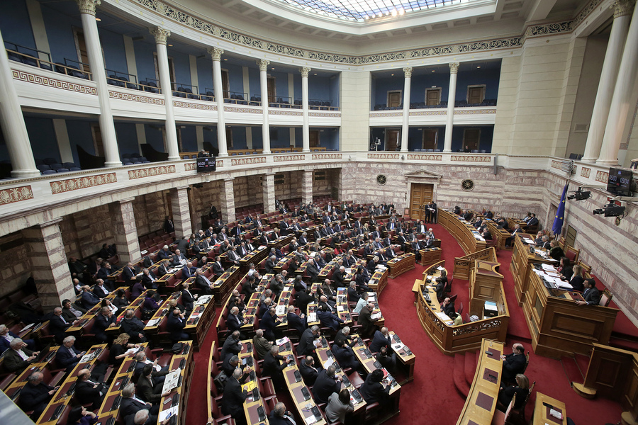 Η απόφαση της Ολομέλειας της Βουλής: Οι γερμανικές οφειλές δεν παραγράφονται