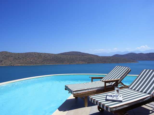 Στα καλύτερα ξενοδοχεία της χρονιάς το Domes of Elounda