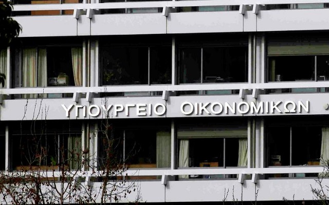 Reuters: Φόβοι απ’ το Υπουργείο Οικονομικών για τα stress tests