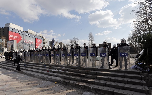 Δεύτερος γύρος συλλήψεων Τούρκων αστυνομικών