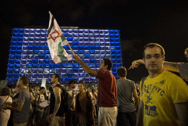 Χιλιάδες Ισραηλινοί διαδήλωσαν υπέρ της ειρήνης