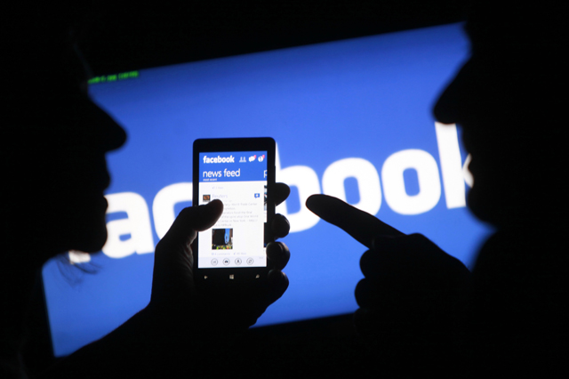 Το Facebook δοκιμάζει τα «posts που εξαφανίζονται»
