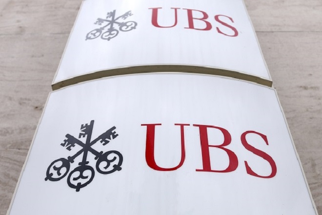 UBS: Συστημικά ελεγχόμενη πιθανή ελληνική χρεοκοπία