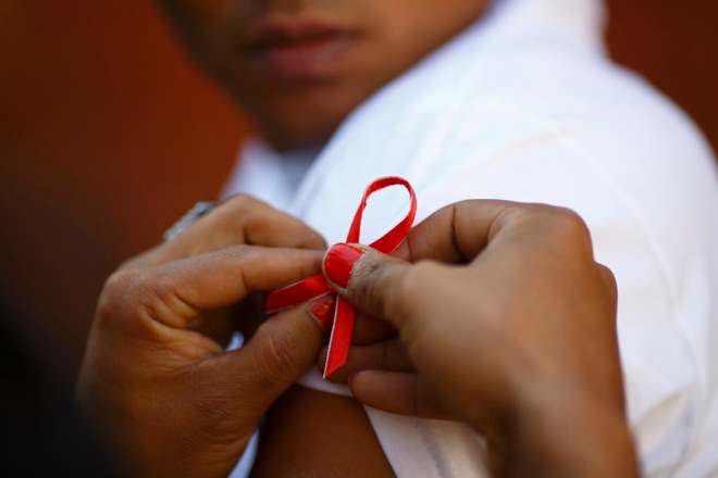 Η «τέλεια καταιγίδα» που οδήγησε στο AIDS