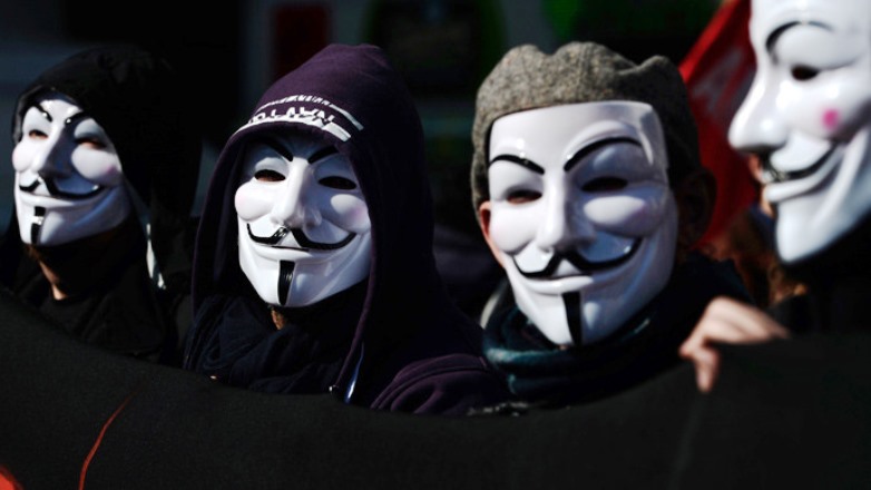 Οι Anonymous απειλούν τις κινεζικές σελίδες με «μαύρο»