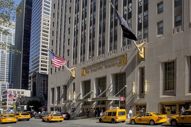Αναταράξεις… ασφάλειας στην πώληση του Waldorf Astoria