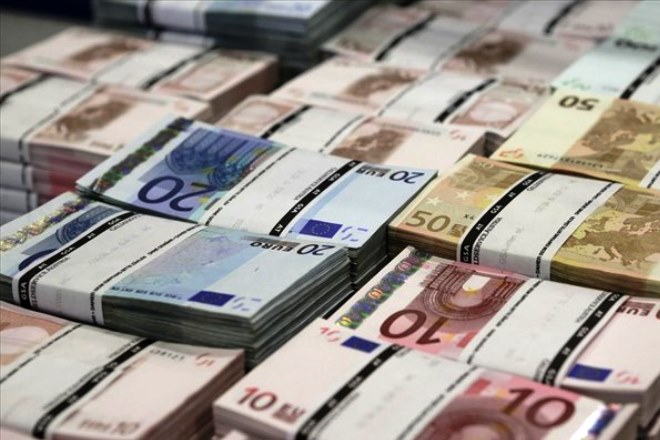 Κατά 22 δισ. δολάρια μειώθηκαν τα διεθνή δάνεια προς την Ελλάδα