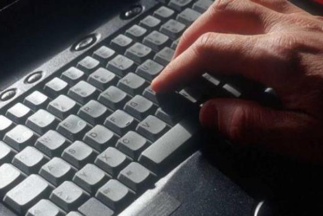 Καμία ελπίδα ανάκαμψης για την αγορά των PC μέχρι το 2017