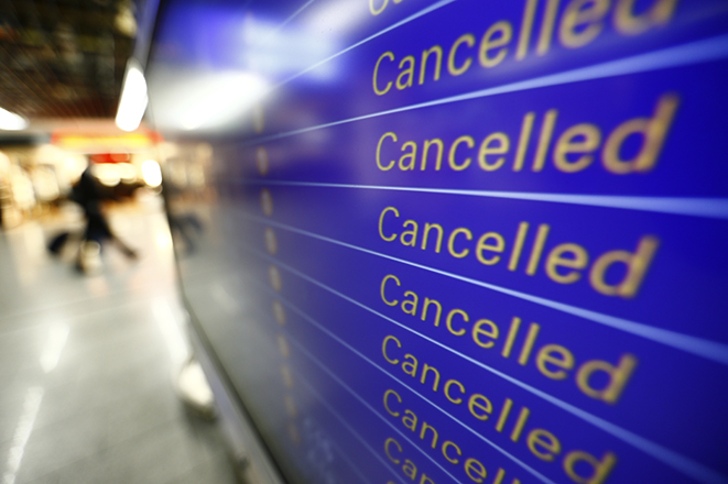 Πρόβλημα στο λογισμικό προκαλεί ακυρώσεις δεκάδων πτήσεων της Lufthansa