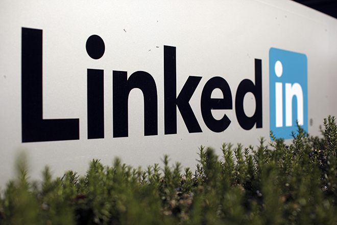 LinkedIn: Προσαρμοστείτε για να επιβιώσετε