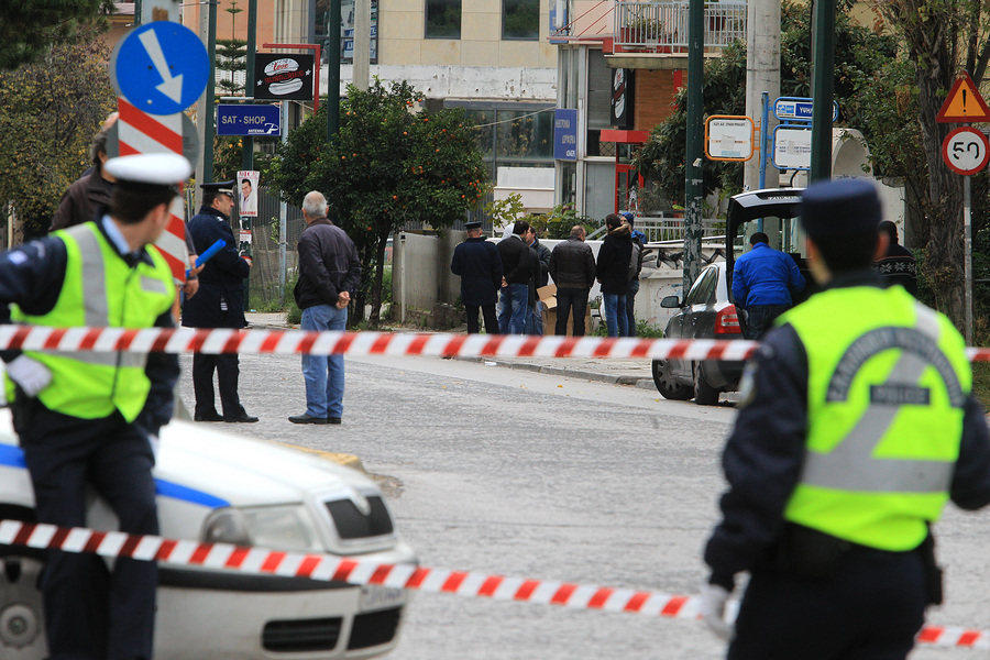 Τραυμάτισαν έγκυο γυναίκα για να τη ληστέψουν