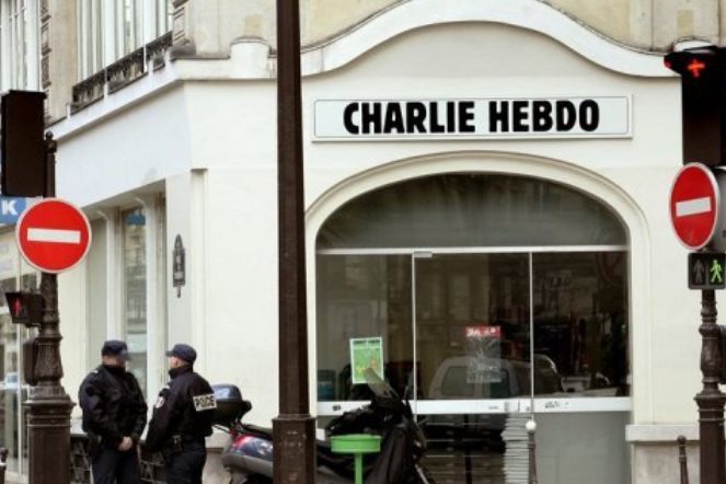 Αντιδράσεις σε όλο τον κόσμο για την επίθεση στην εφημερίδα Charli Hebdo