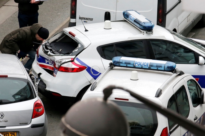 Σοκ στη Γαλλία: 12 νεκροί από επίθεση σε σατιρική εφημερίδα (upd)
