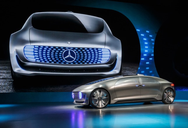 Ηλεκτρικές εκδόσεις σε όλα τα Mercedes-Benz ως το 2022