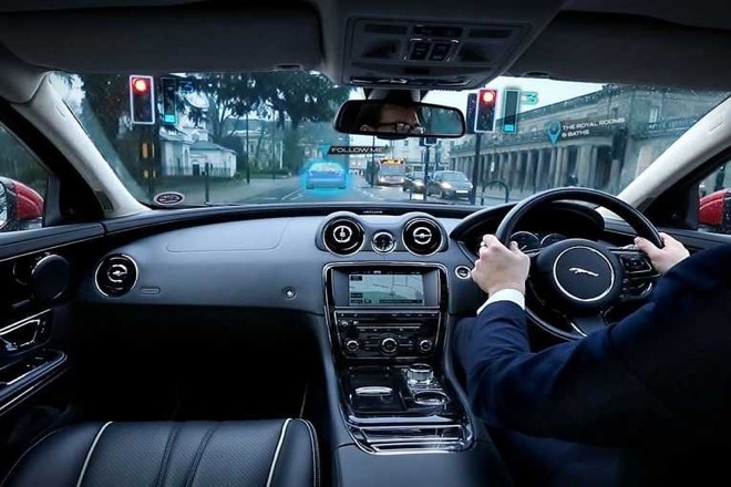 Ακολουθήστε το αυτοκίνητο-φάντασμα της Jaguar Land Rover