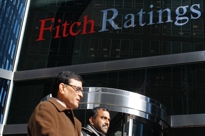 Fitch: Η πολιτική διαπραγμάτευση ενέχει κινδύνους για το αξιόχρεο Ελλάδας και τραπεζών