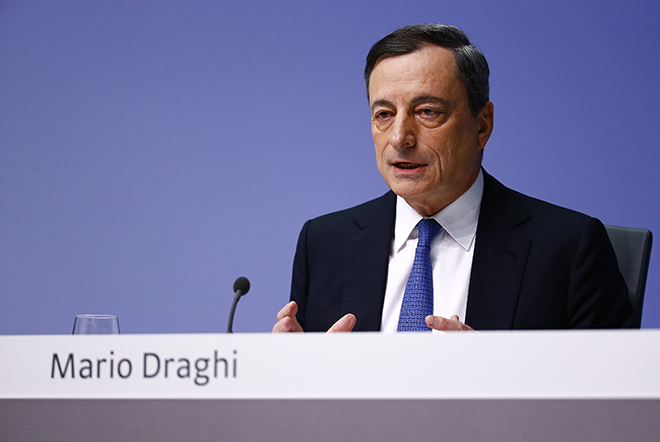 Ντράγκι: Παραμονή της Ελλάδας στο ευρώ μόνο με «ισχυρή συμφωνία»