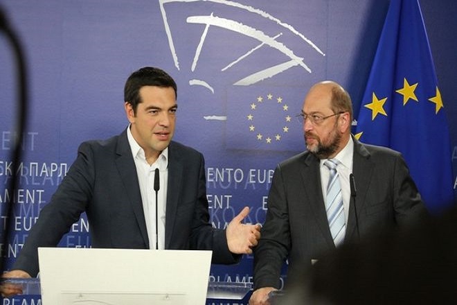 Σουλτς: Αν η Ελλάδα πει «όχι», θα πρέπει να αφήσει το ευρώ