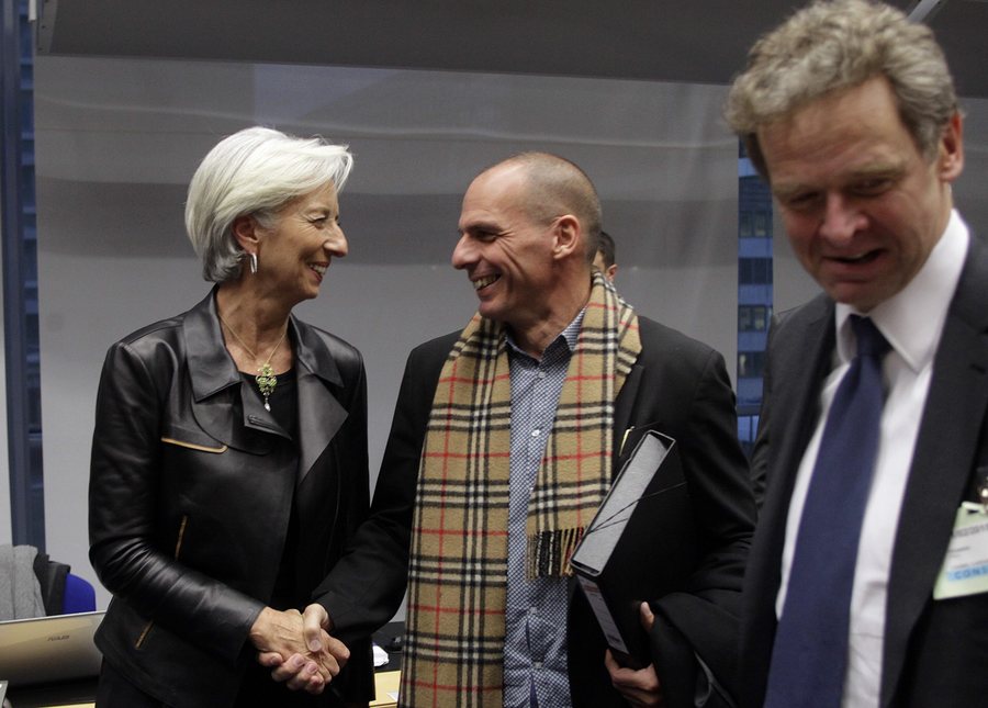 Διάσταση απόψεων μεταξύ Κομισιόν και ΔΝΤ για την Ελλάδα