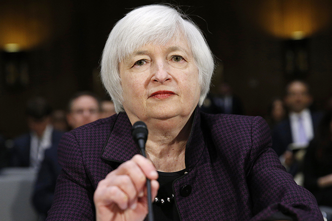 Η αγωνία στις ΗΠΑ έληξε: Η Fed διατήρησε αμετάβλητα τα επιτόκια