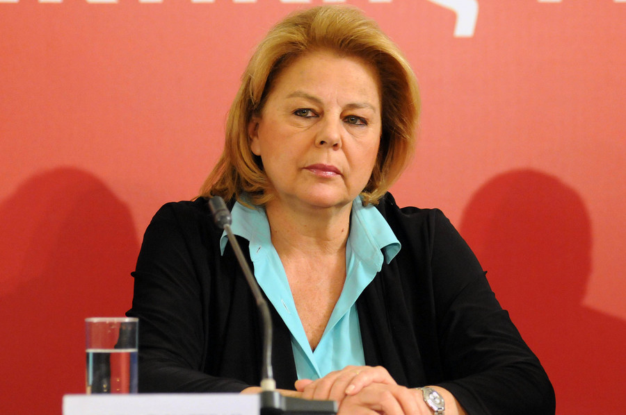 Νέα πρόεδρος της Εθνικής Τράπεζας η Λούκα Κατσέλη