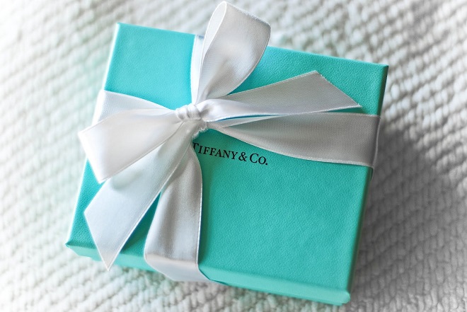 Μήπως αμαυρώθηκε η ασημένια λάμψη της Tiffany;