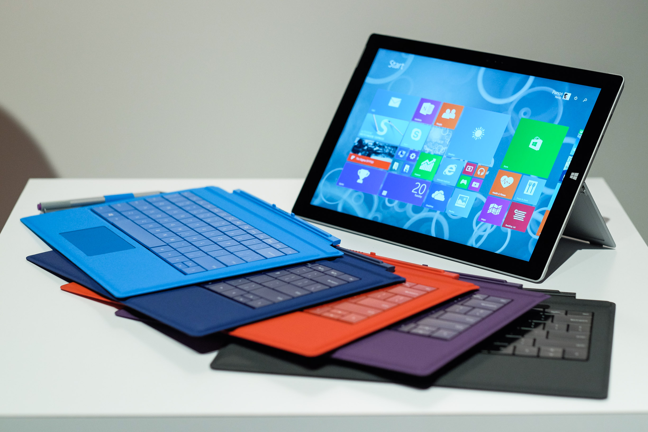 Γιατί οι πωλήσεις του Surface της Microsoft έχουν φθάσει στα ύψη;