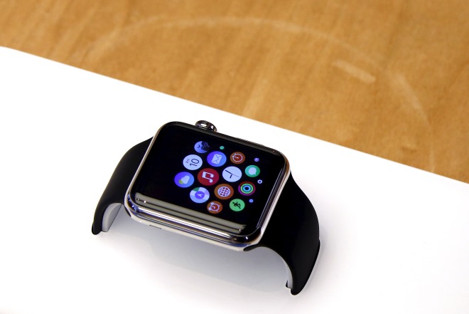 Ματαιώνεται το ραντεβού του κοινού με το Apple Watch