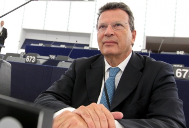Γ. Κύρτσος στο Fortune: «Μίζερη» συμφωνία ή χρεοκοπία εντός ευρώ, τα δύο σενάρια για την Ελλάδα